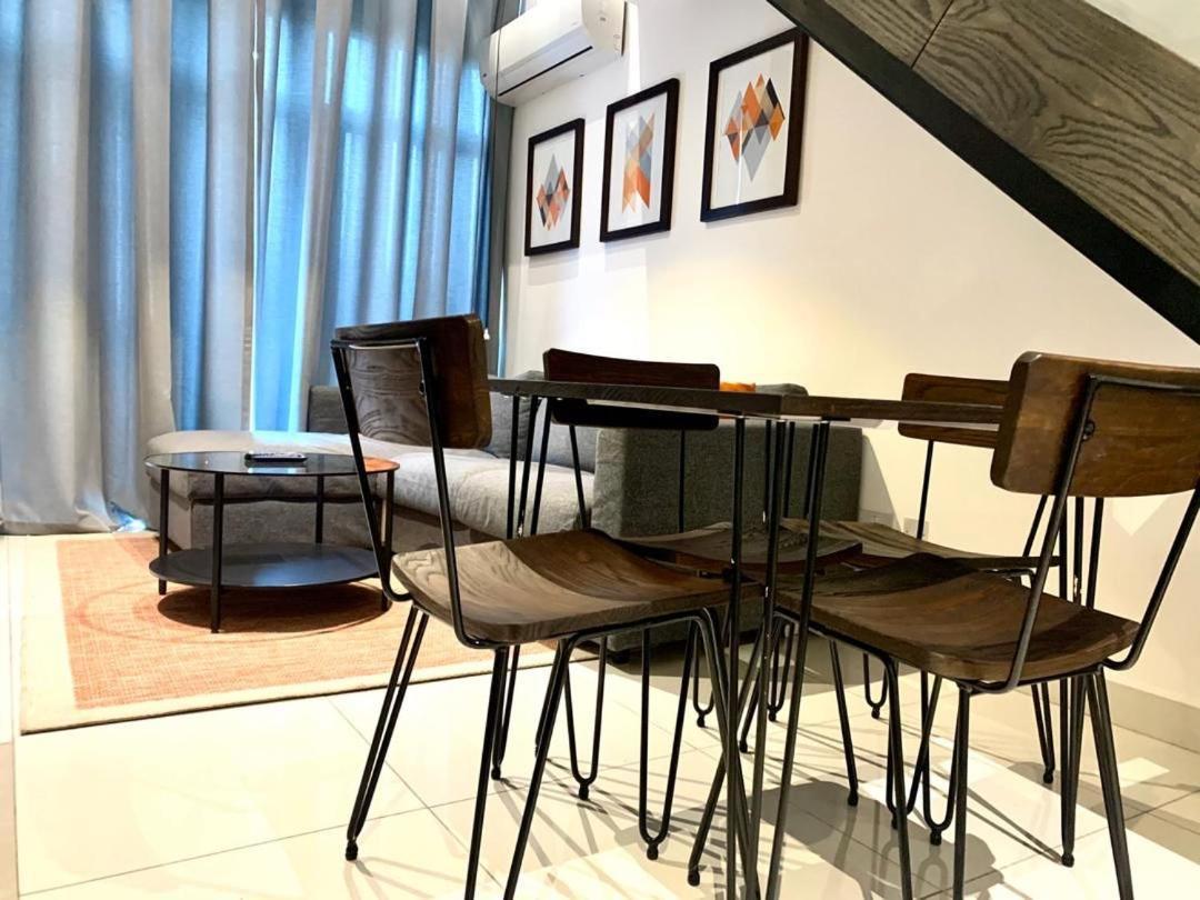 One Bedroom Apartment At A Embassy Gardens Cantonments Аккра Экстерьер фото
