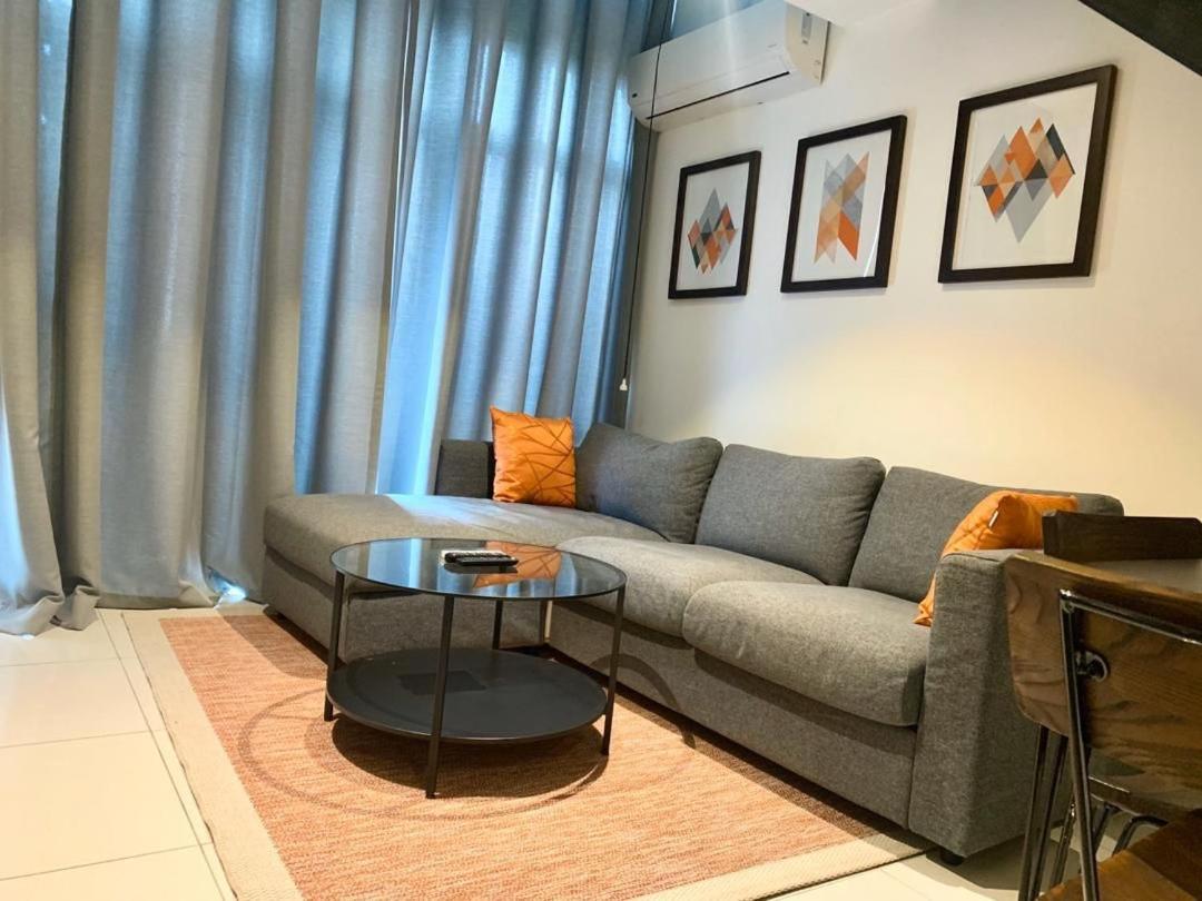 One Bedroom Apartment At A Embassy Gardens Cantonments Аккра Экстерьер фото