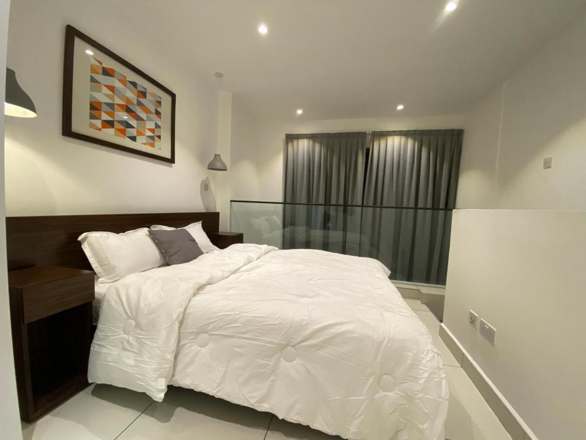 One Bedroom Apartment At A Embassy Gardens Cantonments Аккра Экстерьер фото