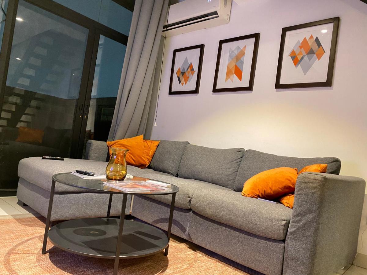 One Bedroom Apartment At A Embassy Gardens Cantonments Аккра Экстерьер фото