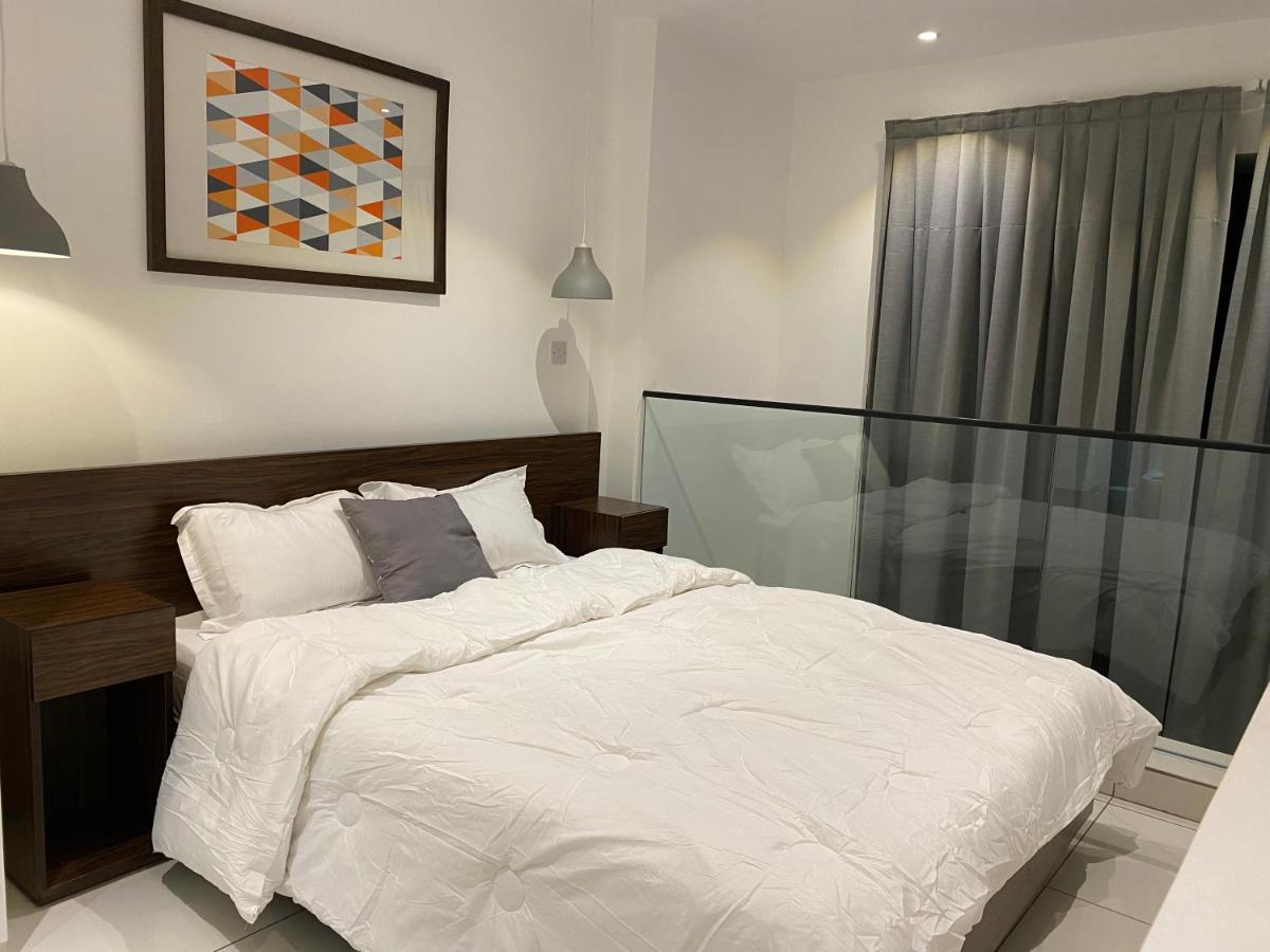 One Bedroom Apartment At A Embassy Gardens Cantonments Аккра Экстерьер фото
